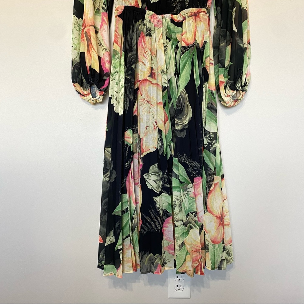 SIZE Medium | Flying Tomato Black and Pink Floral Long Sleeve Midi Dress - Picture 5 of 12